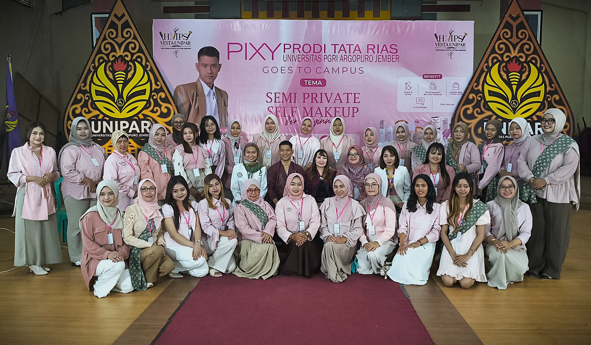 Prodi Pendidikan Vokasional Tata Rias UNIPAR Jember Sukses Gelar PIXY Beauty Class, Hadirkan MUA Profesional Irfan Al Faris — dokumentasi 2