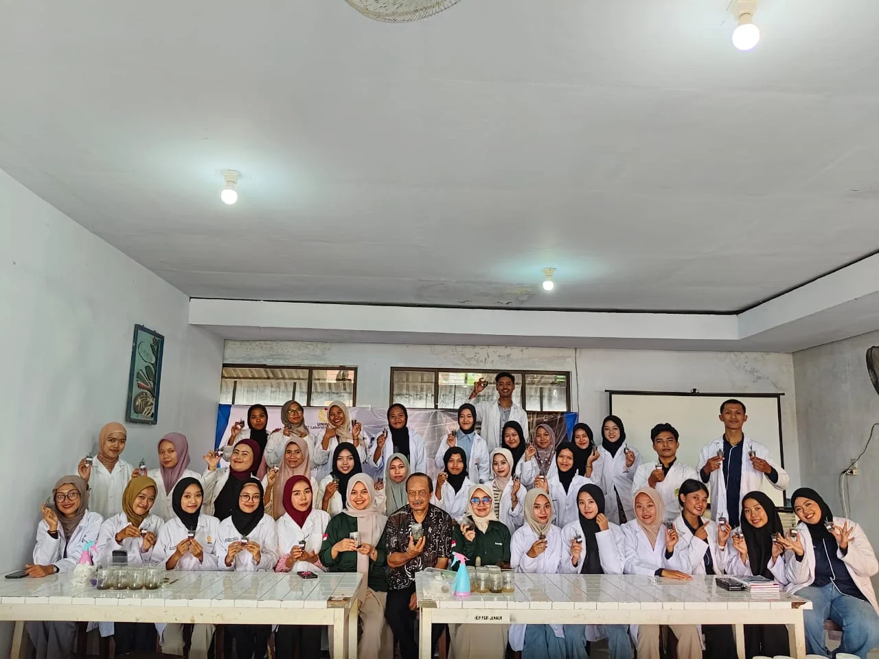 Workshop Kultur Jaringan Anggrek Skala Rumah Tangga — dokumentasi 5